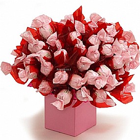 זר שוקולדים להולדת הבת זר שוקולדים להולדת הבת